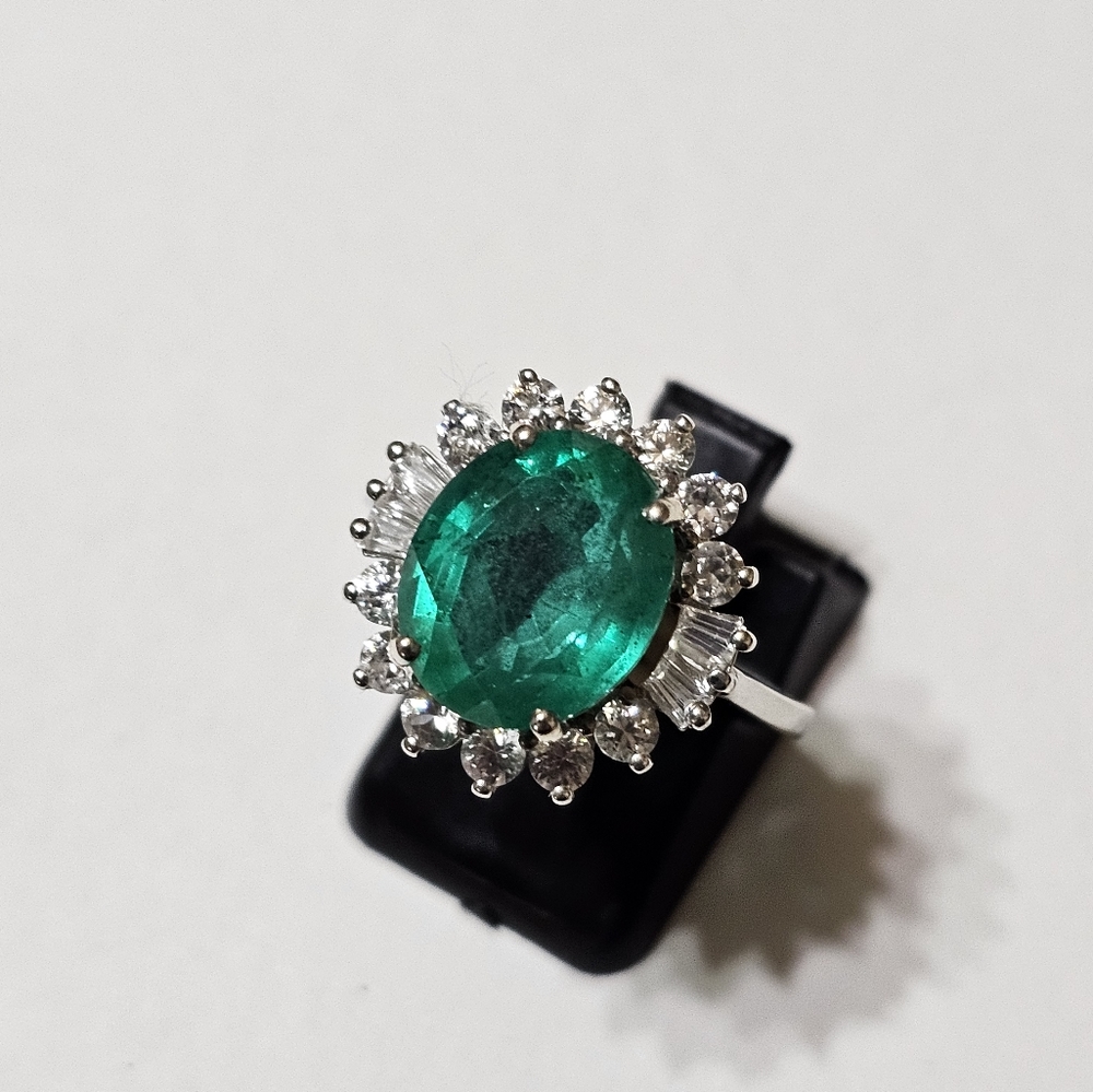 Genuine Emeraldine Quartz & White Zircon Ring Platinum over 925!! ✨️ Siz… - Picture 13 of 16